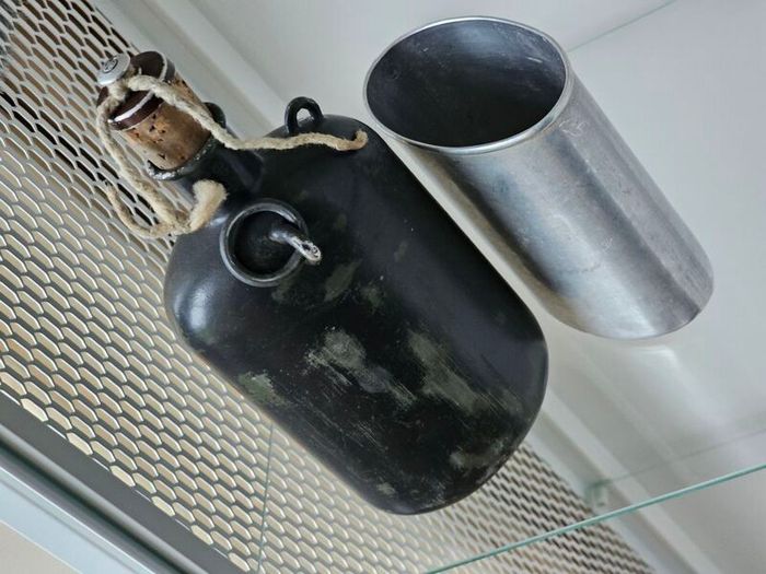 WW2 era Swiss Army Military Issued Canteen set Collectable Militaria