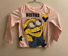 Minions top (age 3-4)