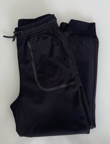 Like New: Zara tracksuit Bottoms (Age 8)