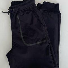 Like New: Zara tracksuit Bottoms (Age 8)