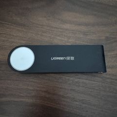 Power bank can charge Apple Watch compact design