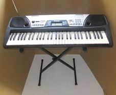 Yamaha Portatone Music Keyboard