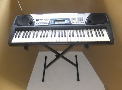 Yamaha Portatone Music Keyboard