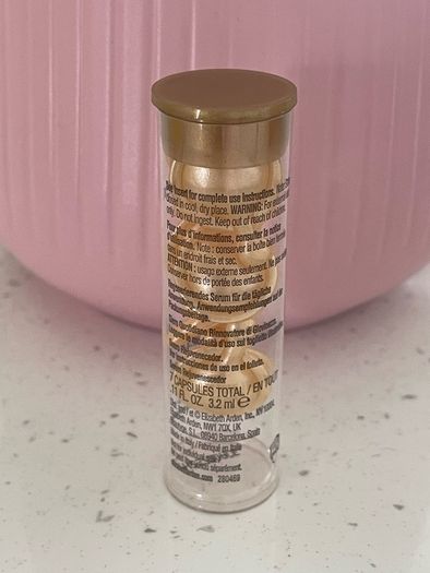 Elizabeth Arden Advanced Ceramide Daily Youth Restoring Serum capsules