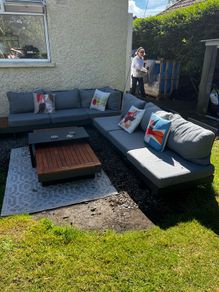 Modular outdoor sofa and coffee table