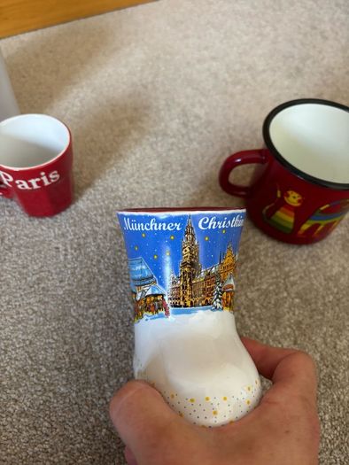 A collection 4 random Cups/ mugs
