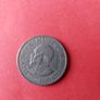 Kenya 5 shilling & 1 shilling Image 6