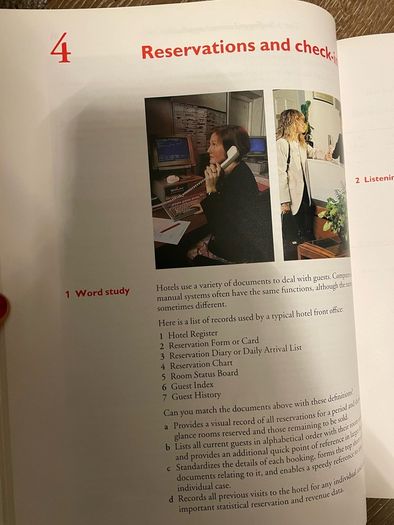 English for the hotel and hospitality tourist industry student bo