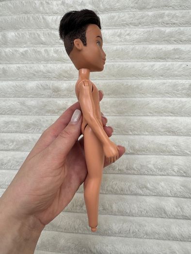 Bratz Boyz Dylan 2003 Left hand is too loose Used Please see photos