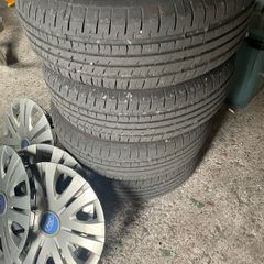 Ford Transit Connect Tyres with Wheel Trims