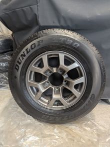 Suzuki Jimny JB74 Genuine 15inch Alloy Wheels & Dunlop Tyres  Factory New