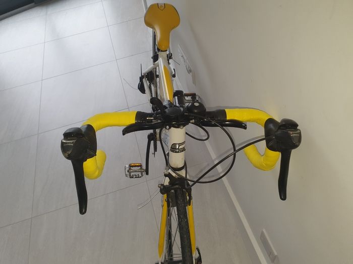 Carrera TDF Ltd 650c Kids Road Bike