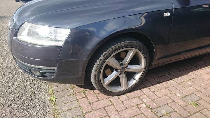 Audi 2.0tdi 140hp BRE engine. A4 b7 a6 c6 2.0tdi oil pump upgrade kit, injectors, turbo, clutch, R18 sline wheels, EGR, alternator, parts, leather seats, breaking