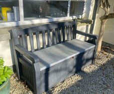 Storage bench