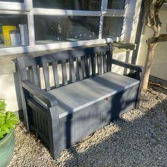 Storage bench
