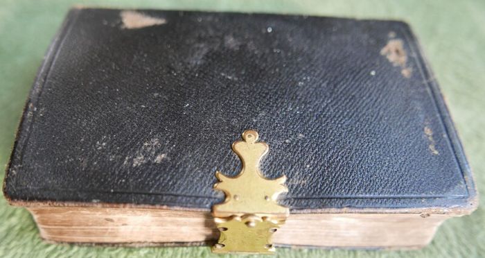 Antique 1852 Holy Bible New And Old Testaments