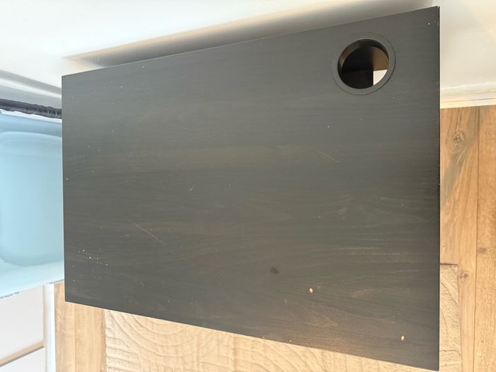 Black Desk