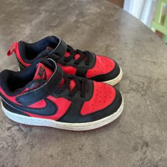 Nike kids shoes