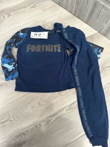 Bnwt Fortnite Pjs - Xs