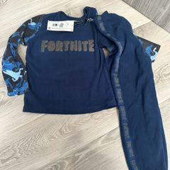 Bnwt Fortnite Pjs - Xs