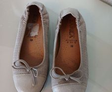 Ladies Shoes