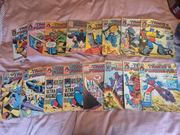 Vintage Marvel UK Transformers Comics 1980s  115 plus Issues  Annuals and Specials  Job Lot