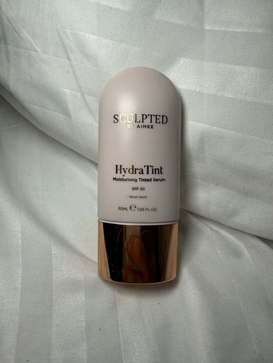 sculpted by aimee hydra tint foundation