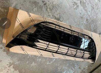 Toyota Yaris P13 2017-2020 Gloss Black  Front Bumper Grill(C20402)