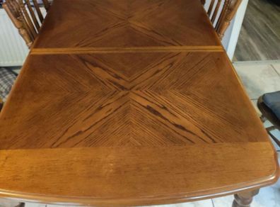 wooden extendable table