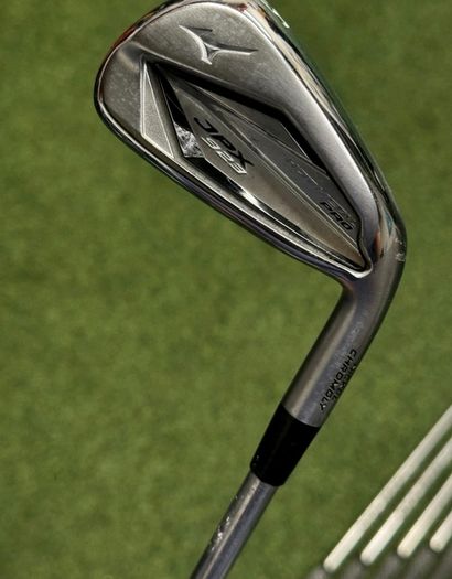 Mizuno JPX 923 Hot Metal Pro irons