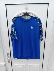 Under armour t shirt XXL