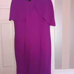 Ella Boo Shift Dress with Cape feature