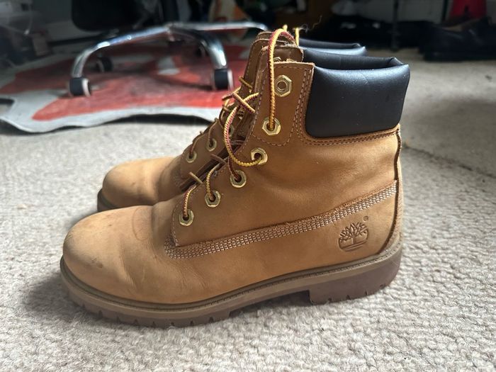 Timberlands size 5