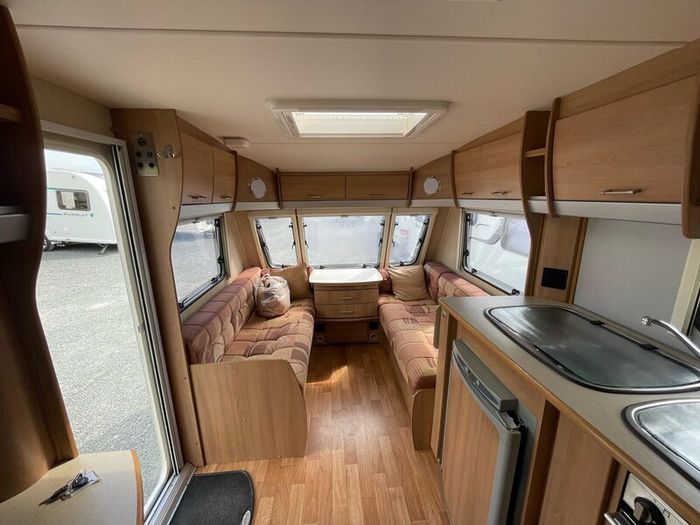Elddis Avante Club 544
