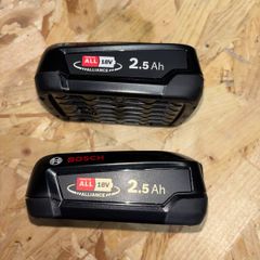 2 Bosch Unlimited 6 Batteries