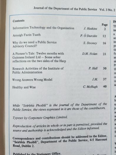 Seirbhis Phoibli. 3 X Journals Of The Department Of The Public Service.  1980-82 -85.