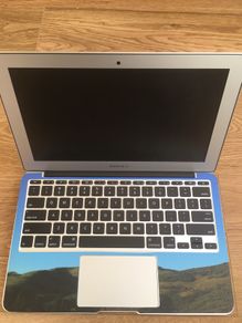 Apple MacBook Air 11" 1.7GHz i7 8Gb RAM 128Gb SSD, Big Sur OS in original box