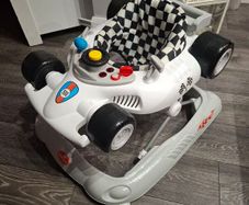 baby walker