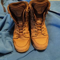 Lowe hiking boots