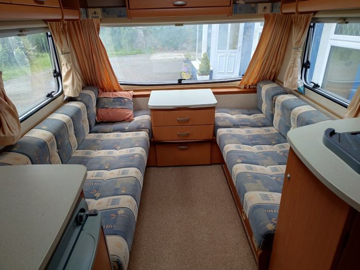 Bailey Ranger 550/6 - 6 berth caravan