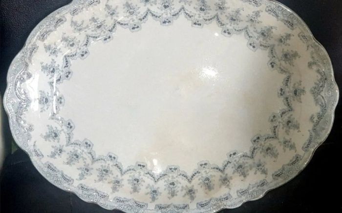 Antique John Maddock & Sons Platter Set (3 Pcs)