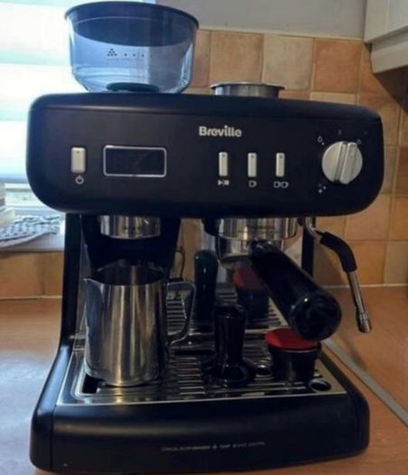 Breville Barista Max+ Espresso Machine