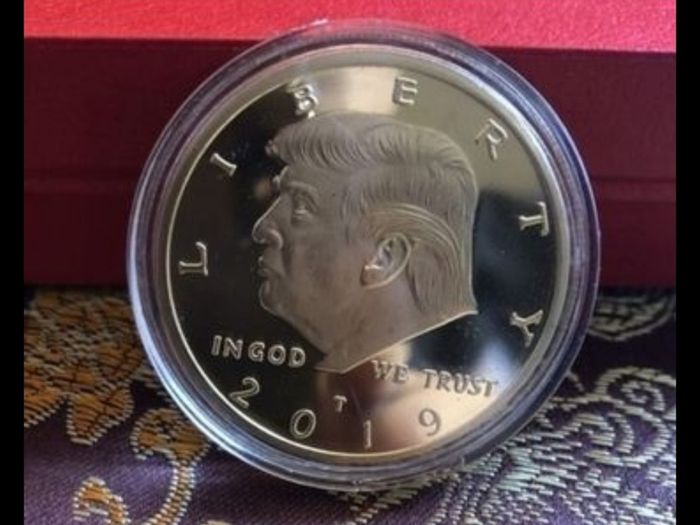 Donald Trump Novelty Collectable Coin