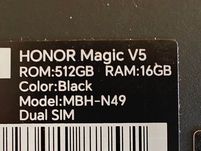 Honor Magic V5