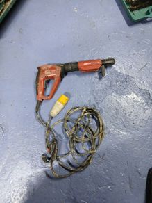 Hilti screw gun