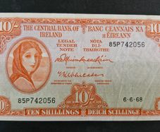 10 Shillings Lady Lavery 1968 Banknote