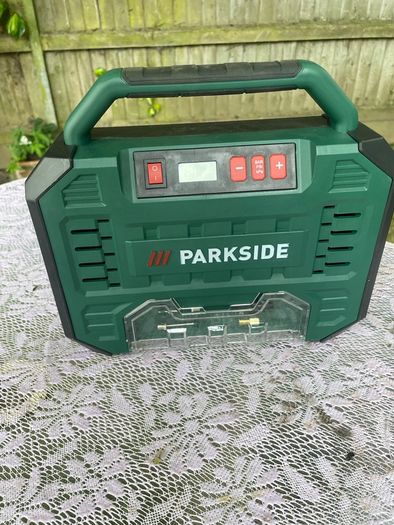 Tyre compressor