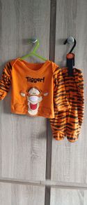 Tigger set Disney 3 6 months