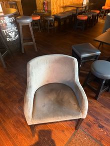 tub chairs