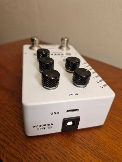 Mooer Preamp Model X2